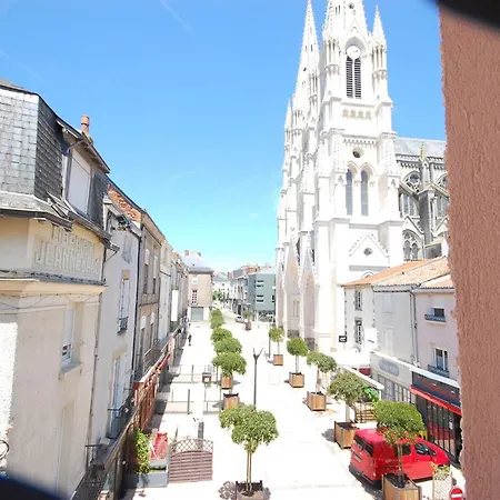 Charming In Historic With Breathtaking Views